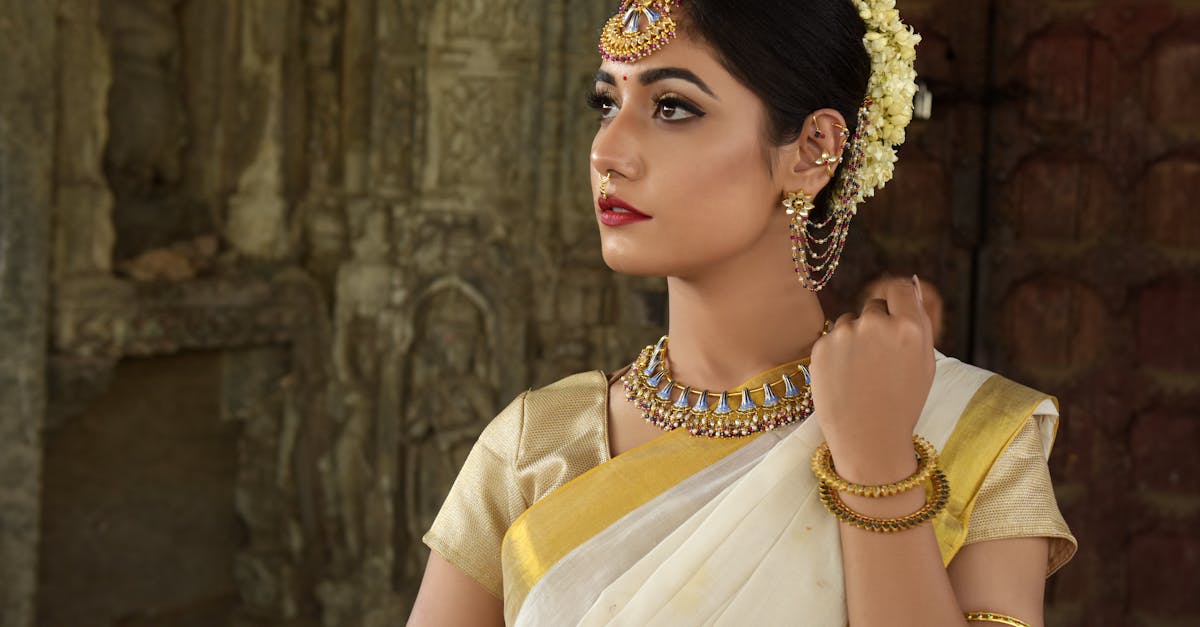 22k Gold Tops Dubai UAE Jewelry